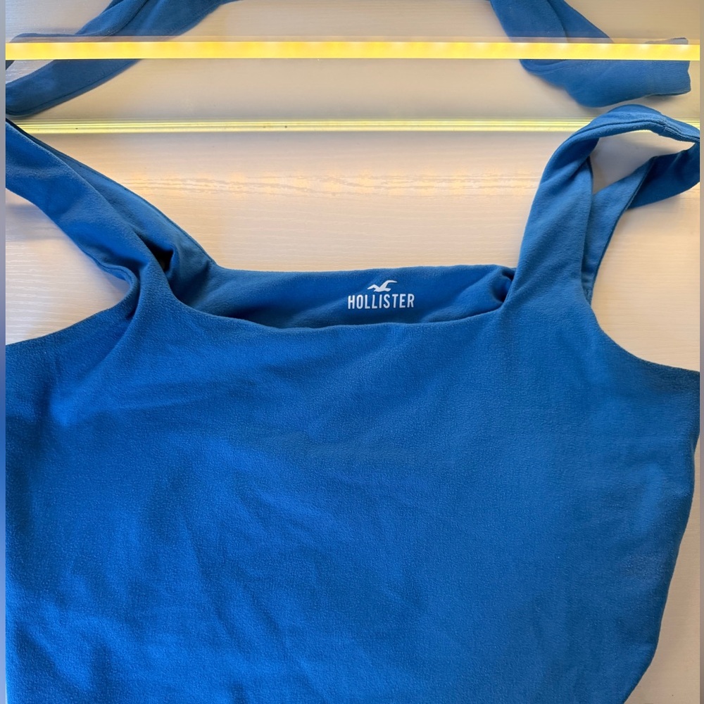 Hollister Women's Tank Top Size Small